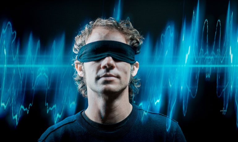 „Sehen durch Hören“ – mit etwas Training können sich blinde Menschen gut im Raum orientieren.